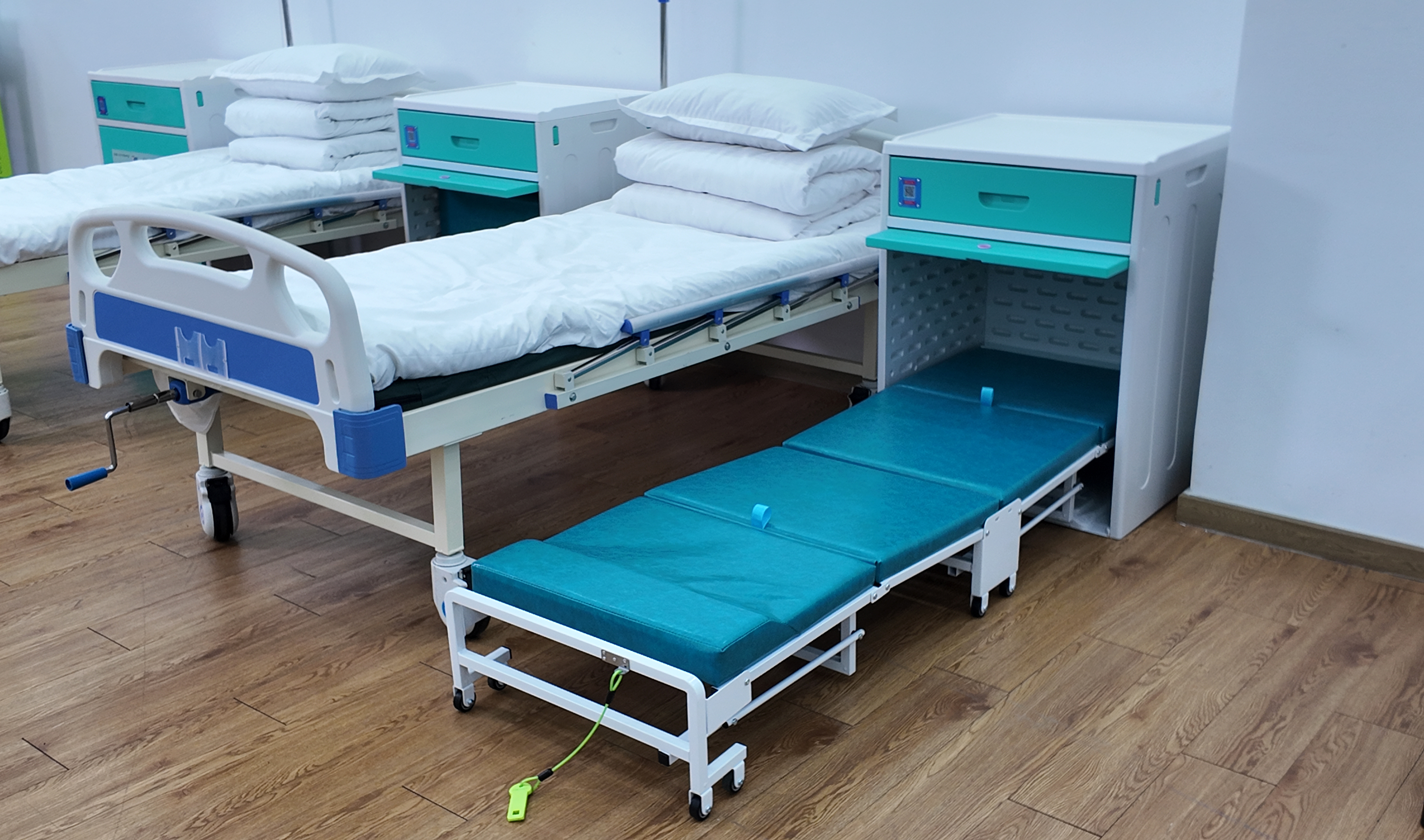 柜式共享陪護(hù)床，一物兩用輕松適配陪護(hù)日常